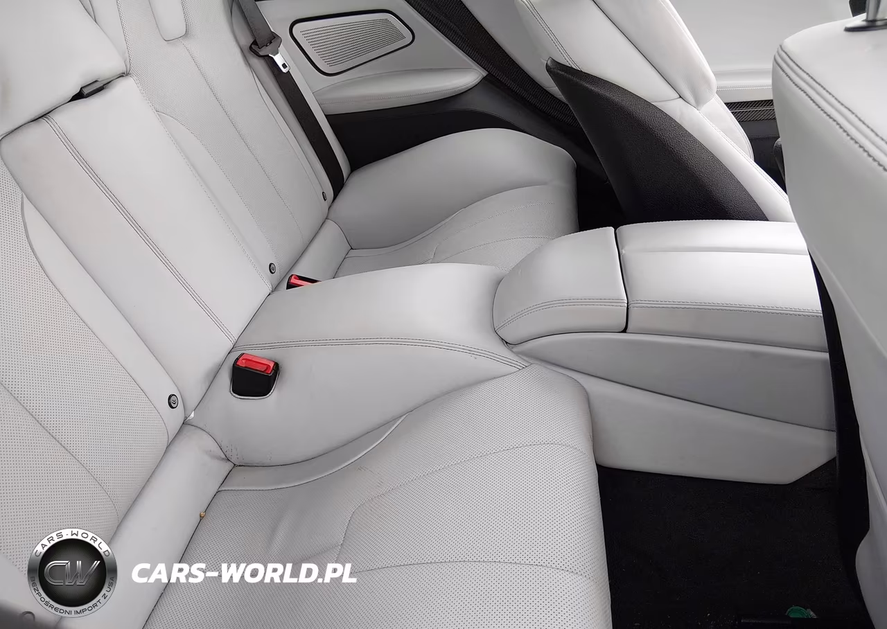 2012 BMW M6 VIN:WBSLZ9C58CC985691 - 8