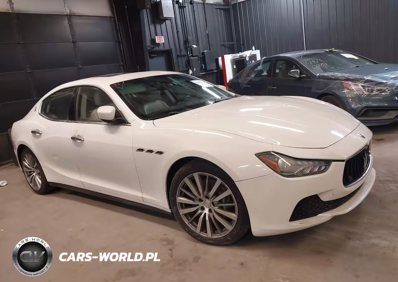 2015 Maserati Ghibli