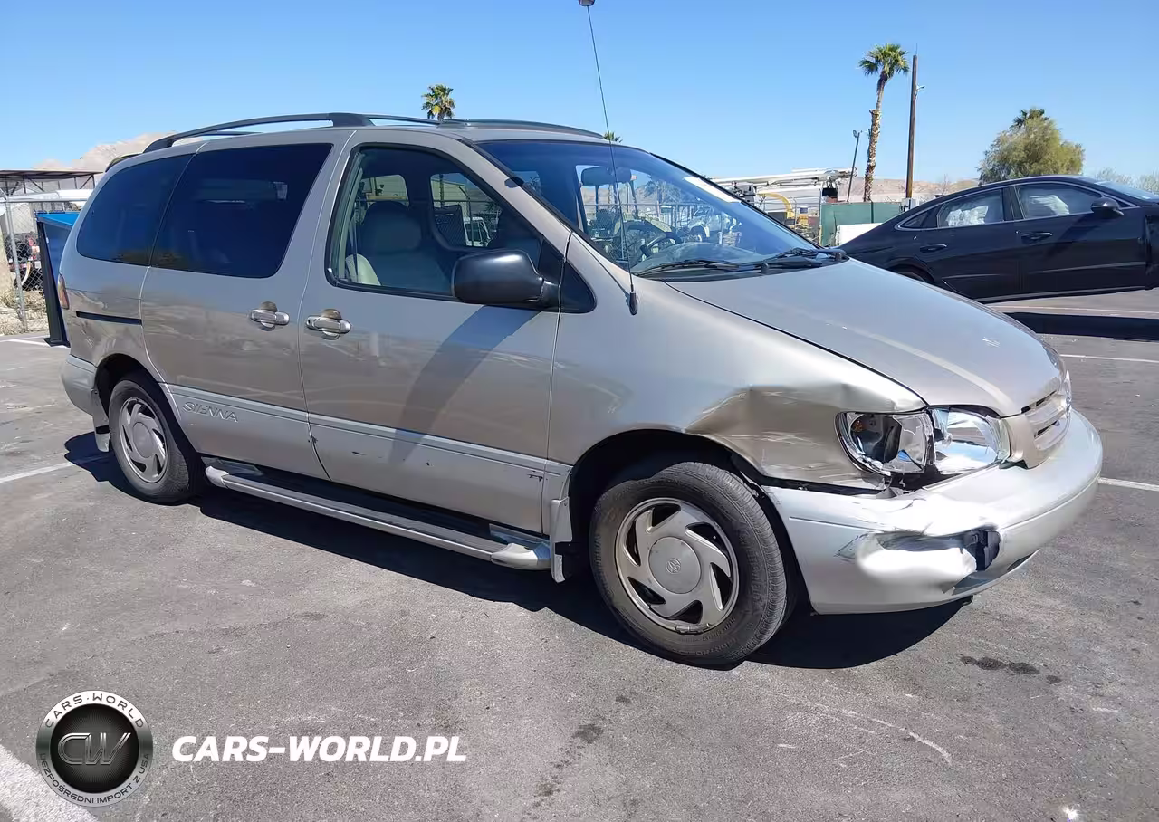 2000 Toyota Sienna Xle