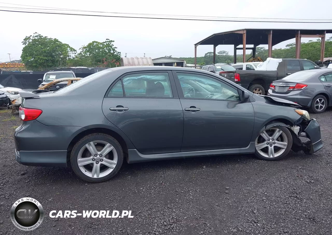 2013 Toyota Corolla S-S Special Edition VIN:2T1BU4EE4DC997380 - 13