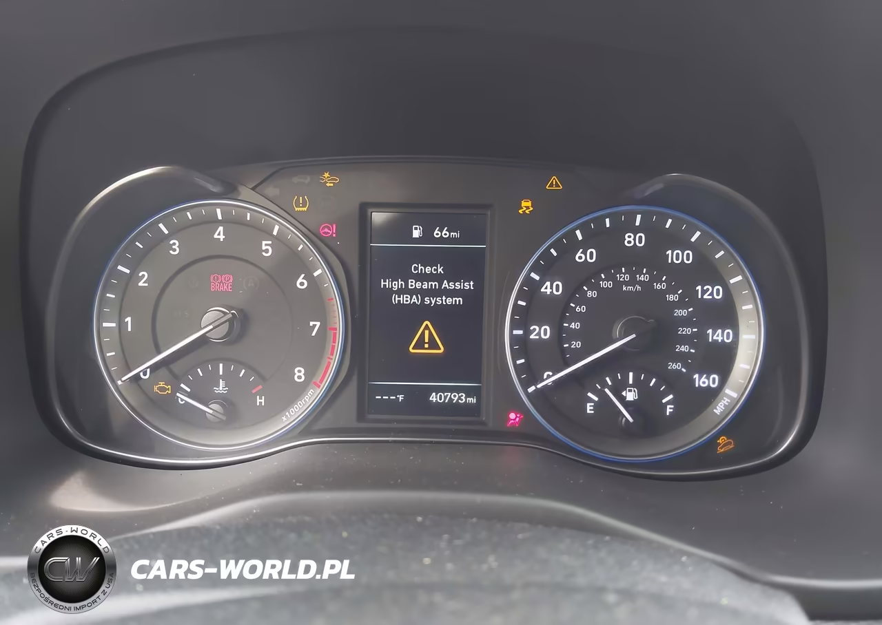 2020 Hyundai Kona Ultimate VIN:KM8K53A5XLU421934 - 7