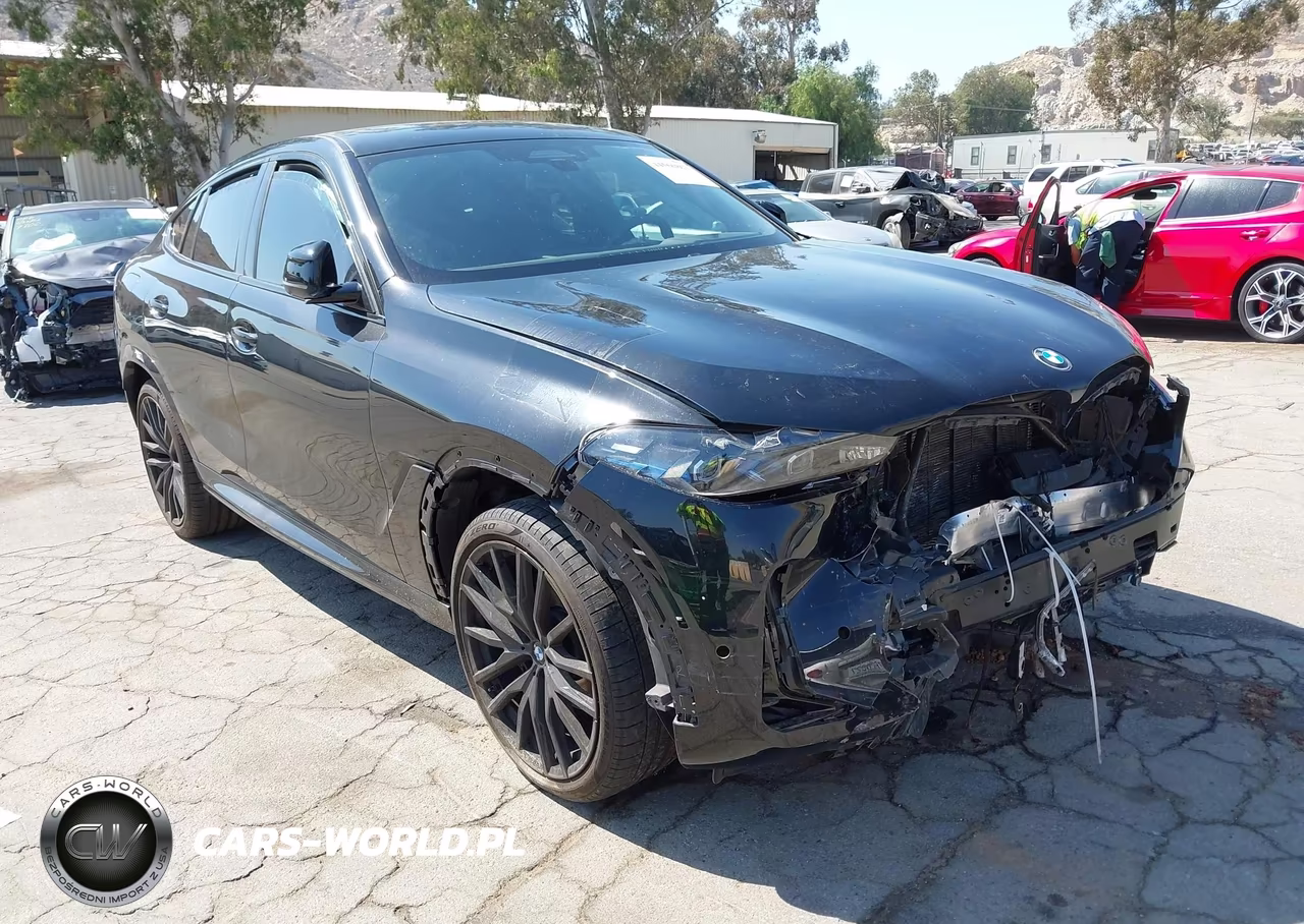 2025 BMW X6 xDrive40I – zdjęcie 1 z 15