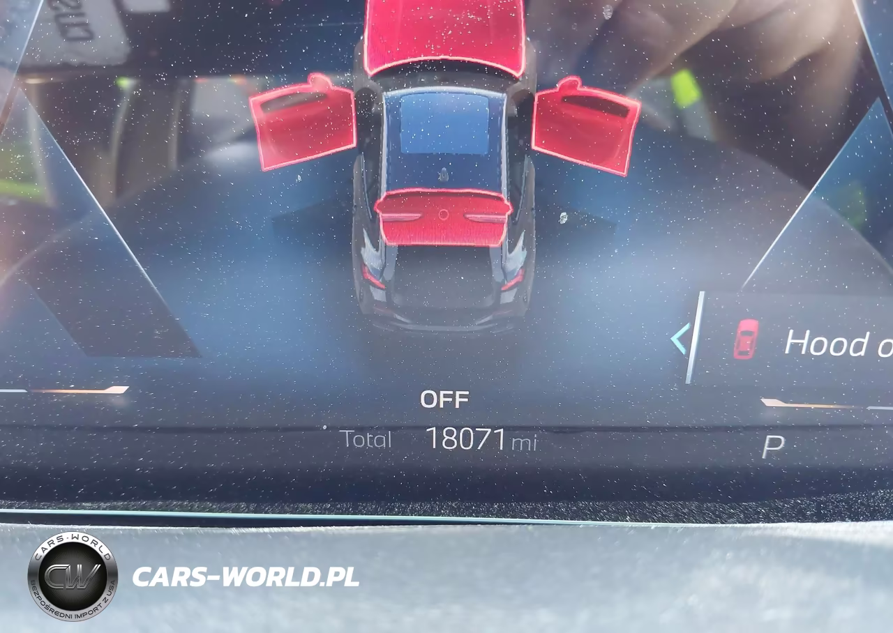 2025 BMW X6 xDrive40I VIN:5UX33EX03S9Z90744 - 14