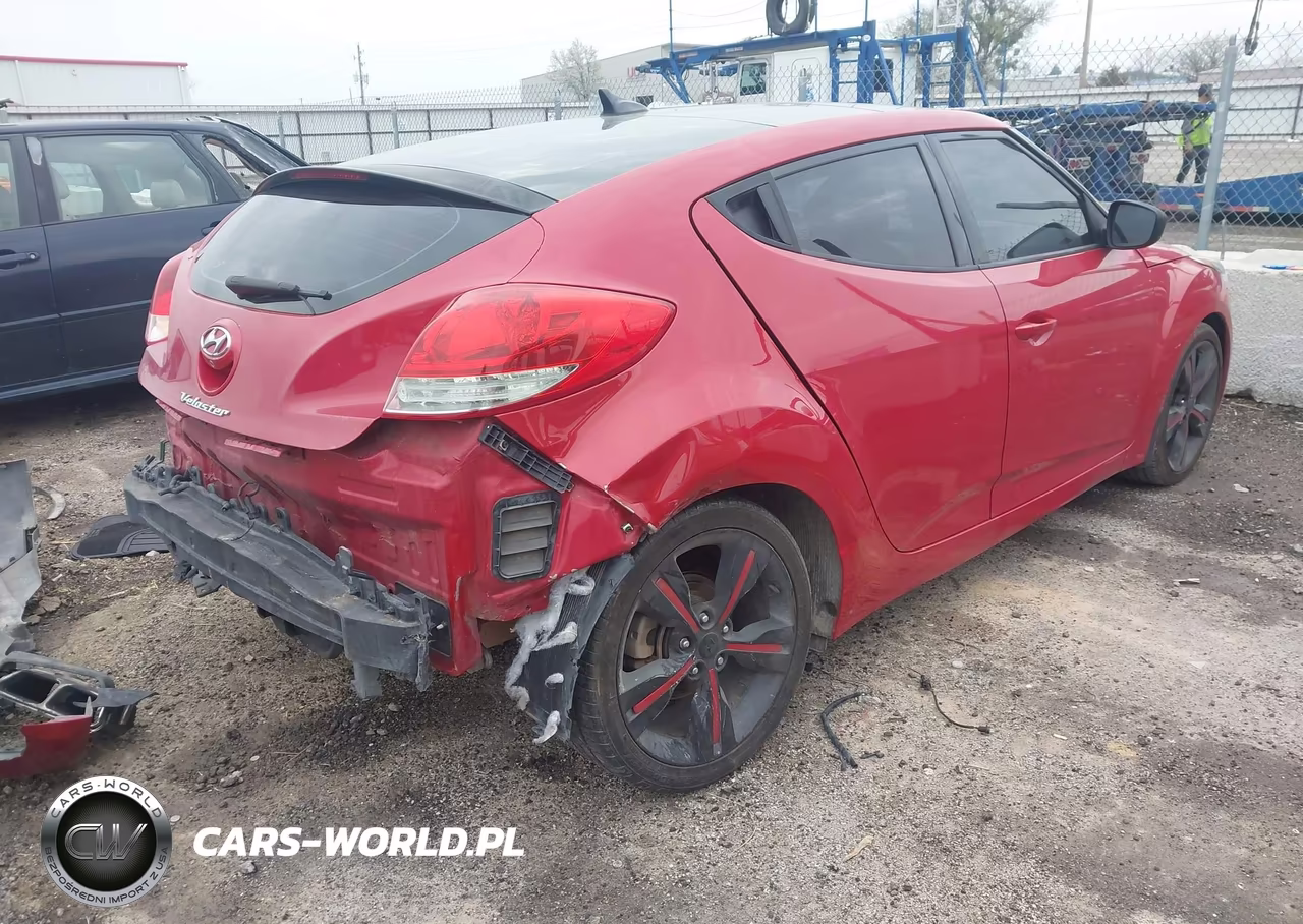 2017 Hyundai Veloster Value Edition VIN:KMHTC6AD2HU322180 - 4