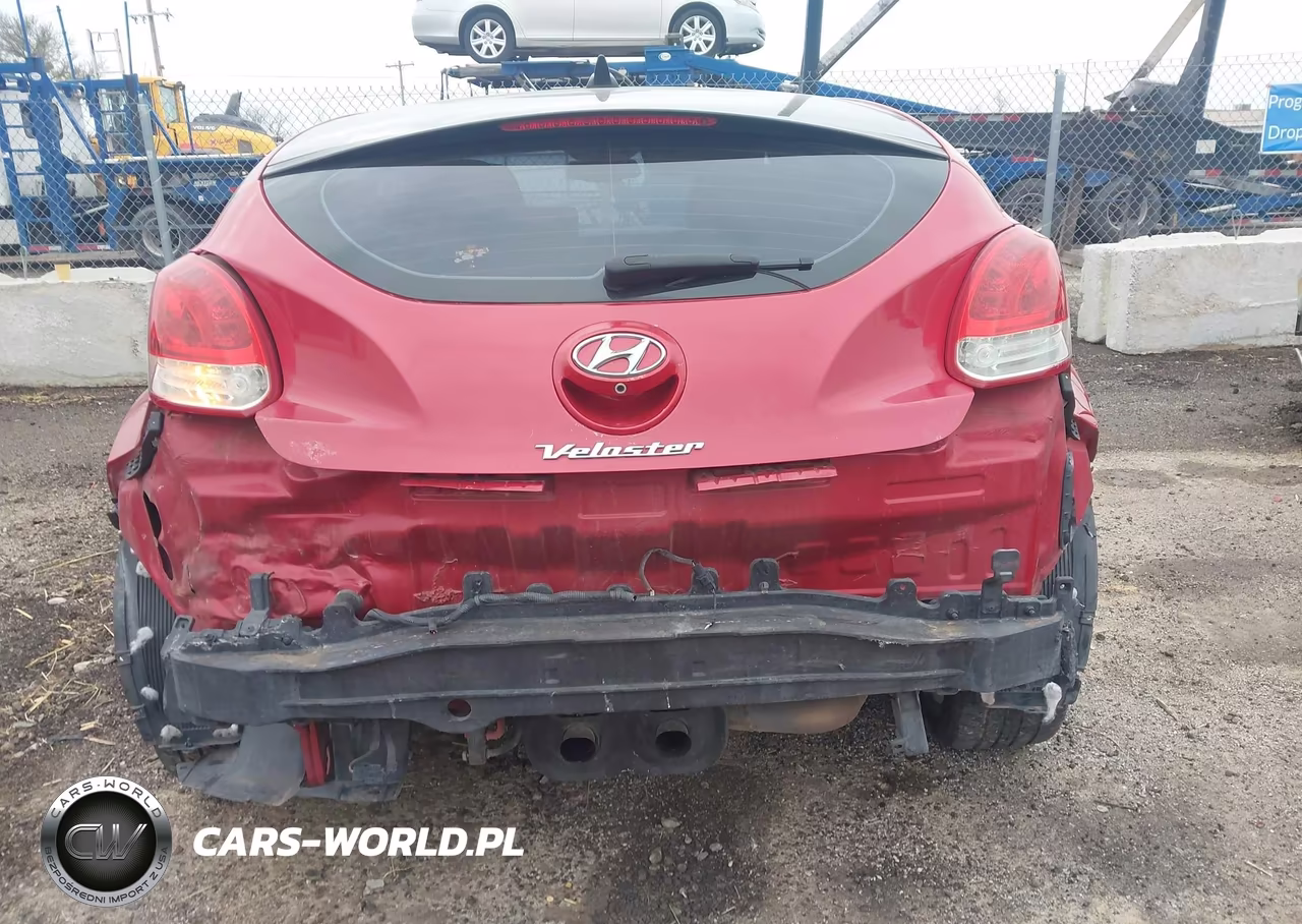 2017 Hyundai Veloster Value Edition VIN:KMHTC6AD2HU322180 - 6