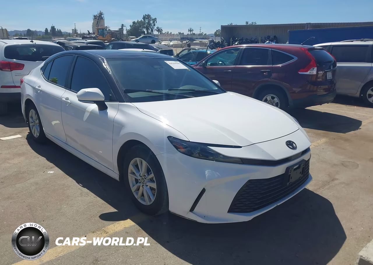 2025 Toyota Camry Le