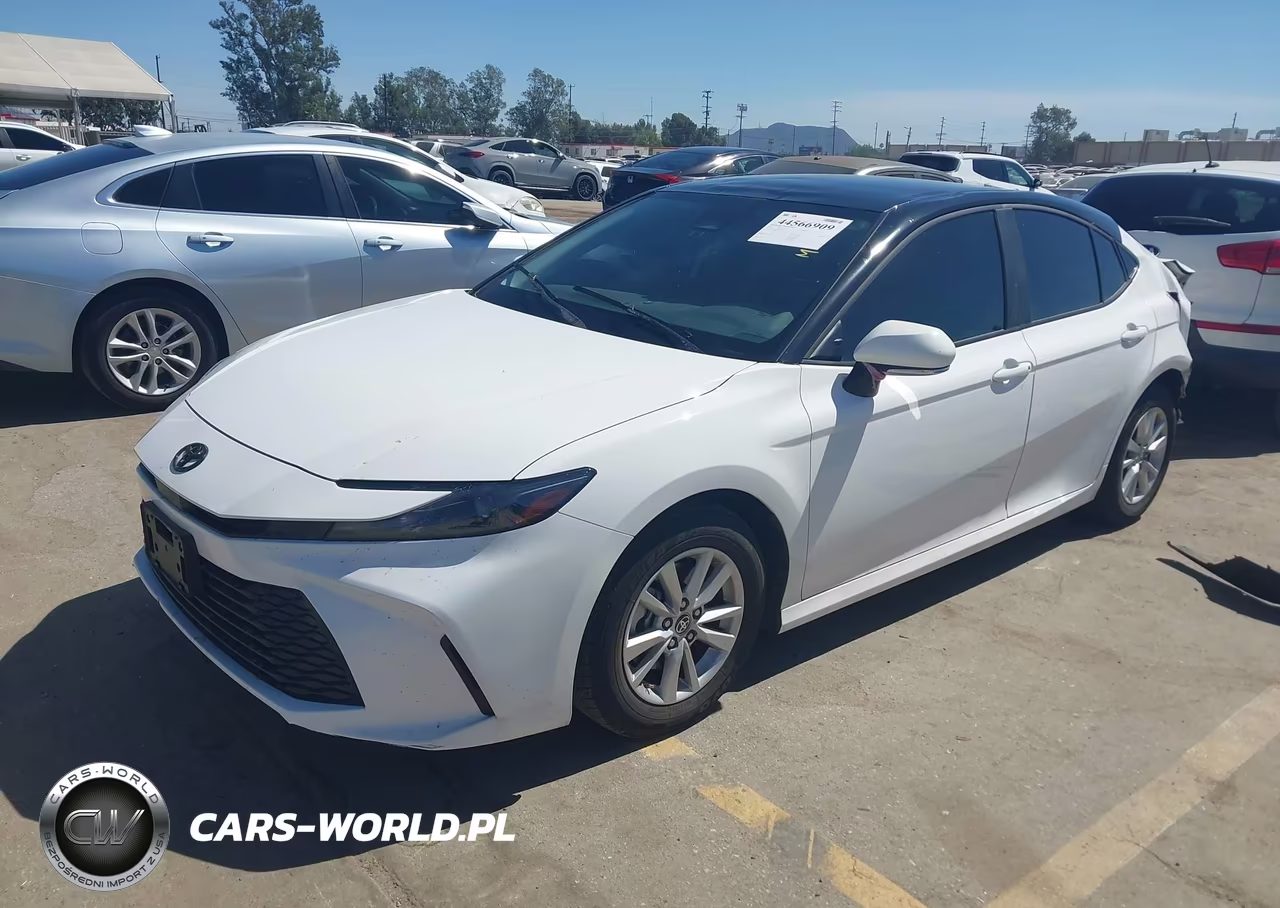 2025 Toyota Camry Le VIN:4T1DAACK8SU598878 - 2