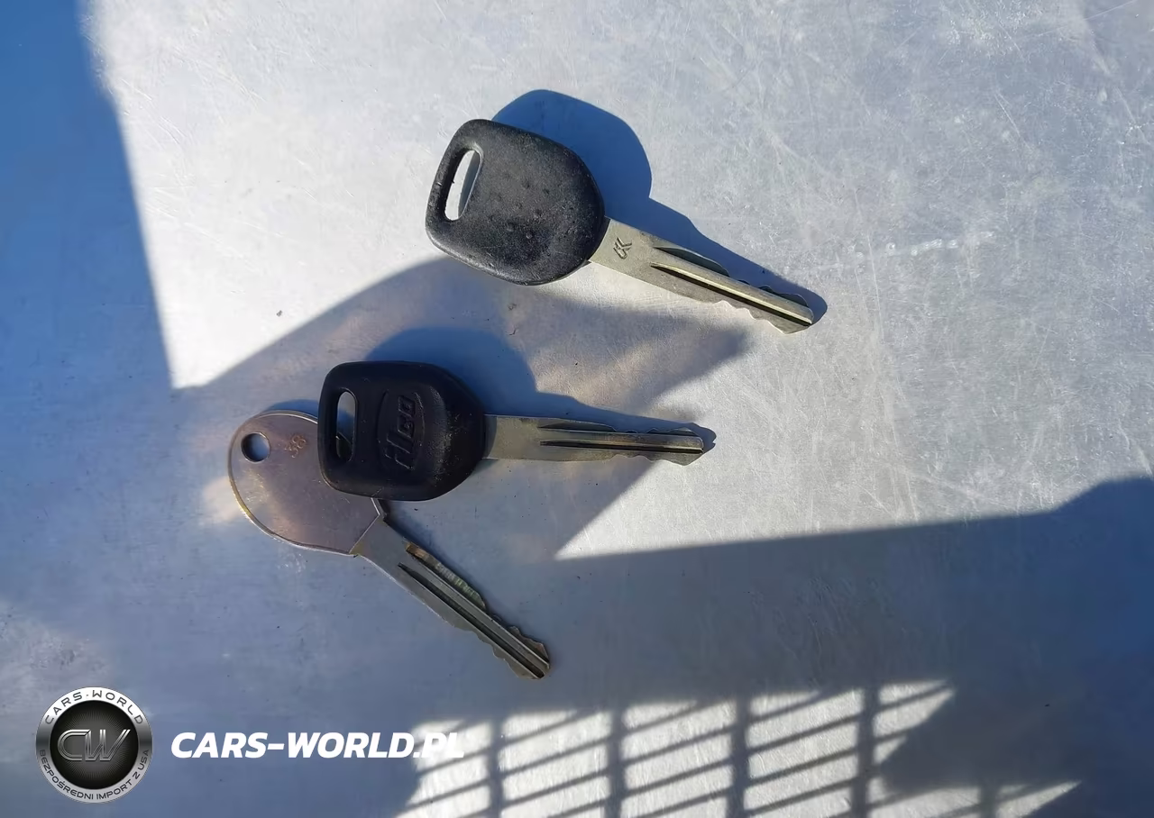 1998 Subaru Forester L VIN:JF1SF6357WH777051 - 11