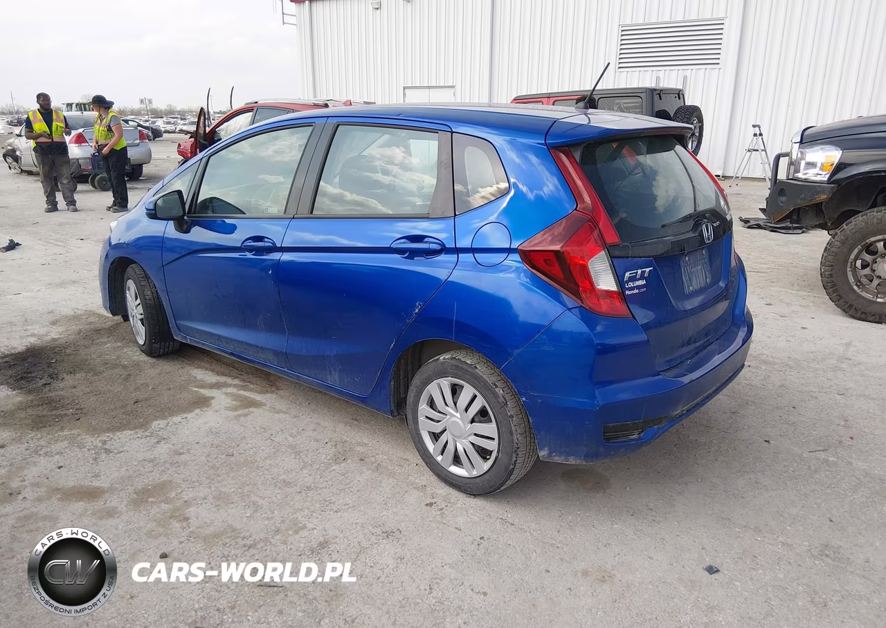 2019 Honda Fit Lx VIN:3HGGK5H43KM746988 - 3