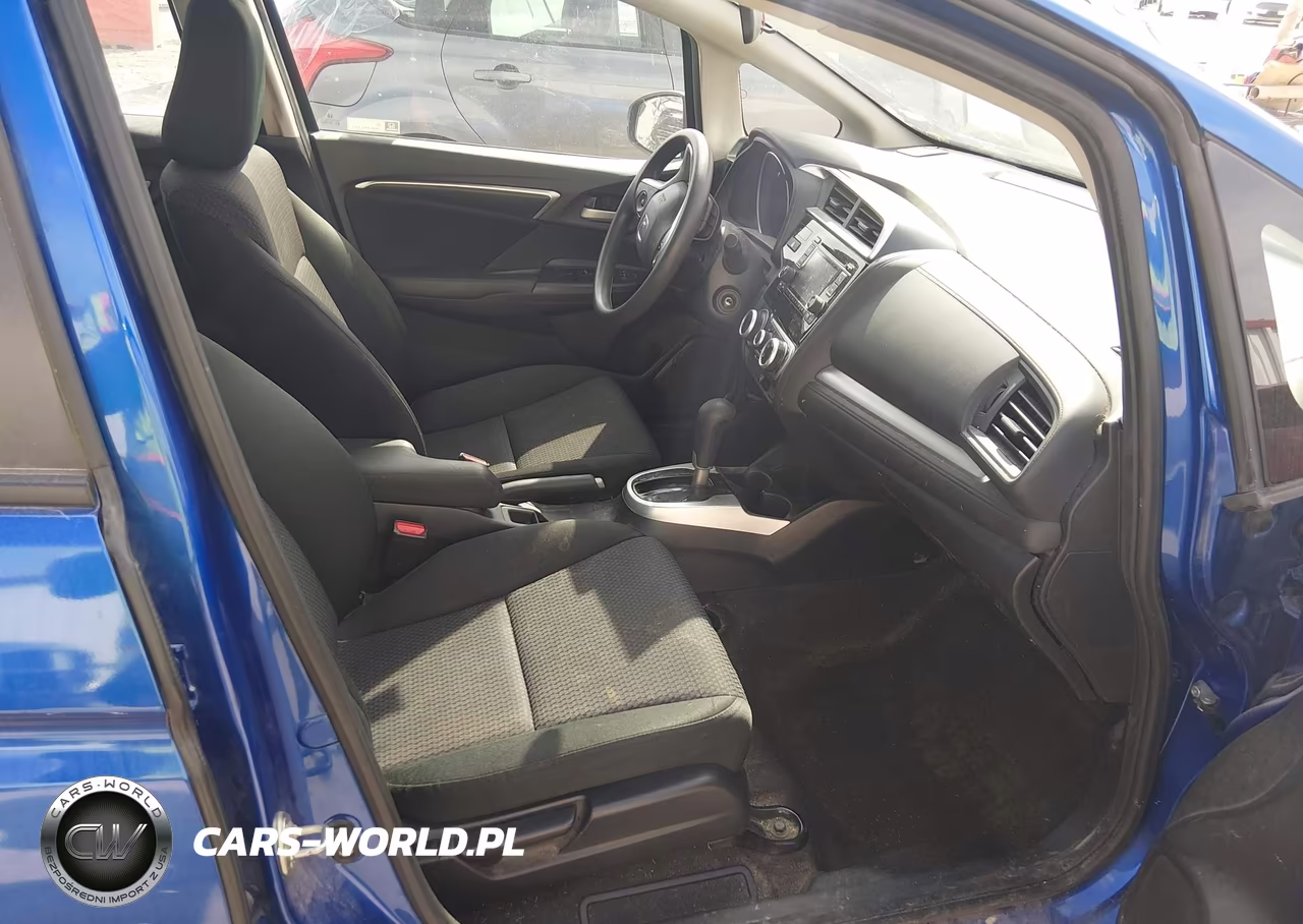 2019 Honda Fit Lx VIN:3HGGK5H43KM746988 - 5