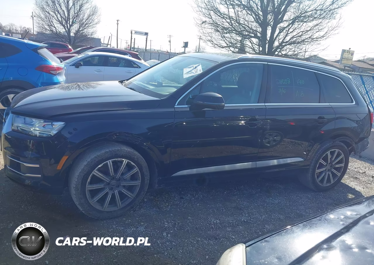 2018 Audi Q7 3.0T Premium VIN:WA1LAAF70JD044959 - 14