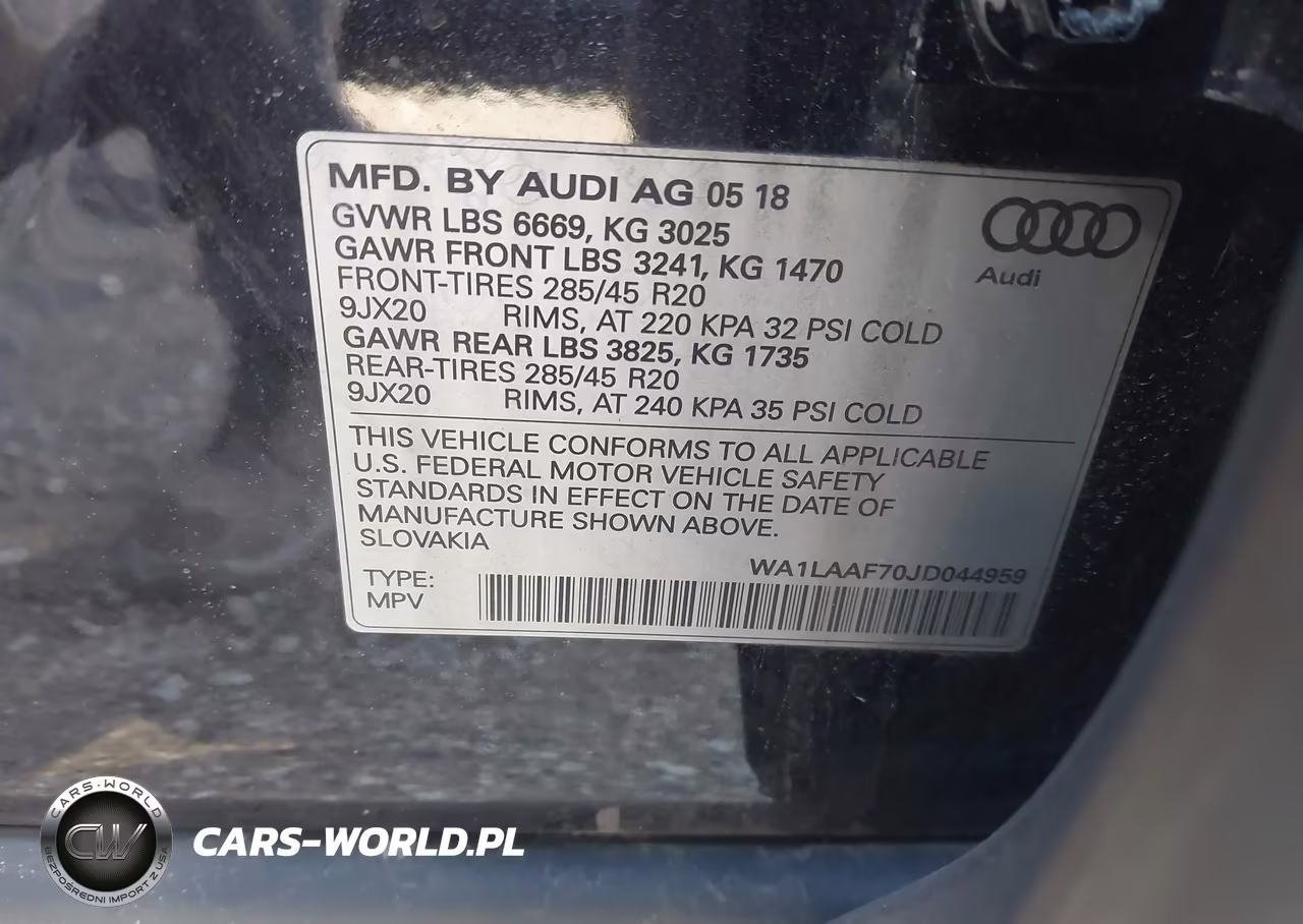 2018 Audi Q7 3.0T Premium VIN:WA1LAAF70JD044959 - 9
