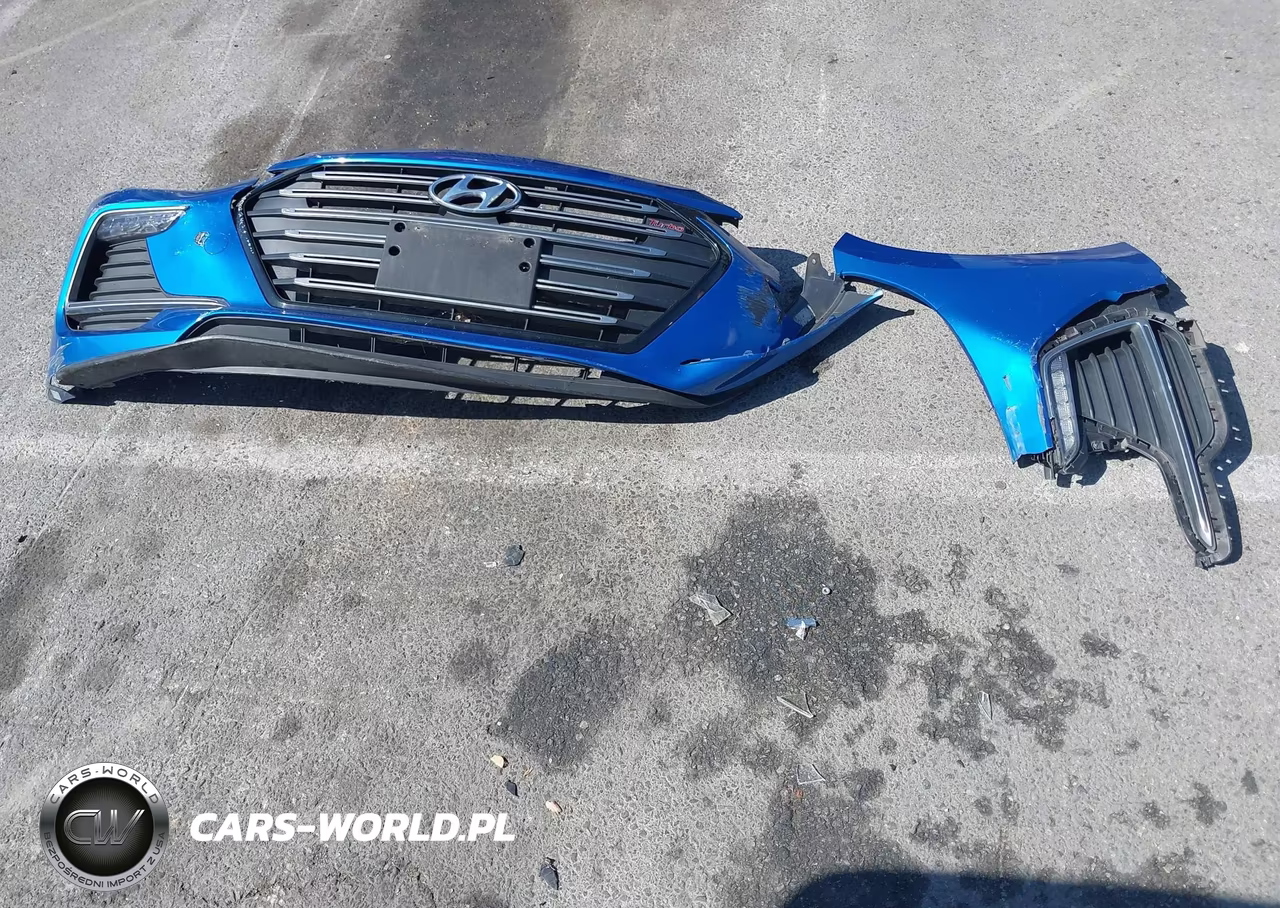 2018 Hyundai Elantra Sport VIN:KMHD04LB2JU498732 - 12
