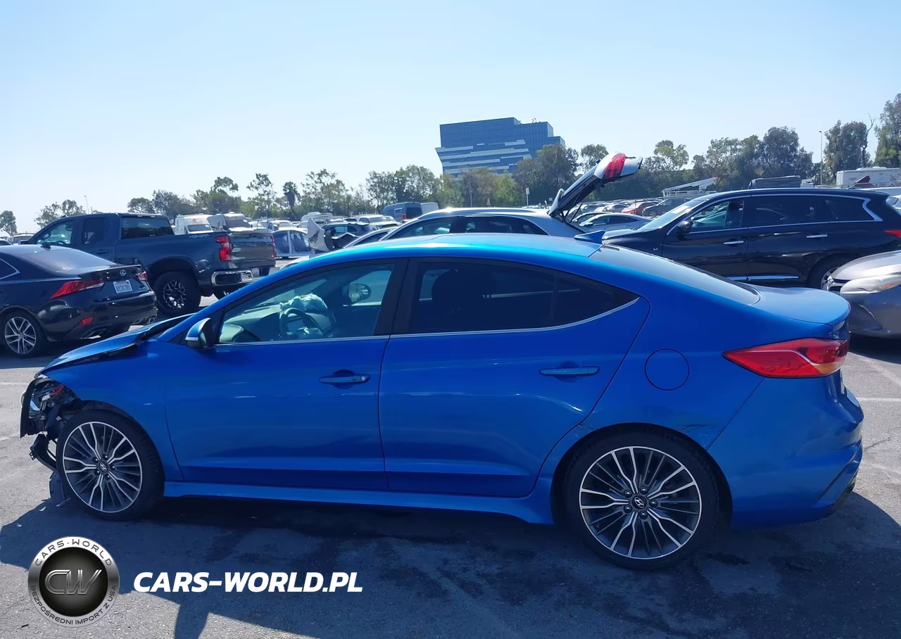 2018 Hyundai Elantra Sport VIN:KMHD04LB2JU498732 - 15