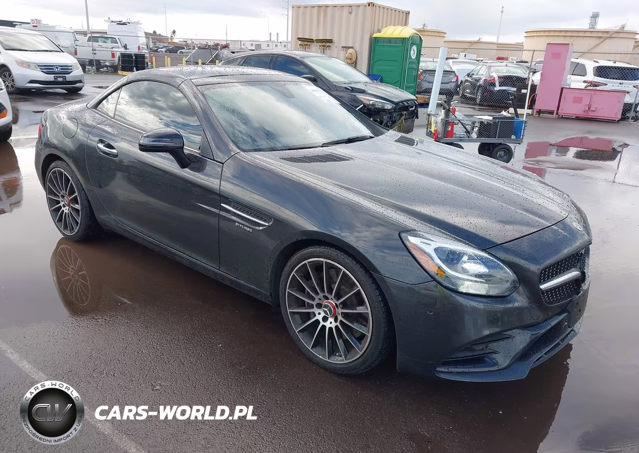 2019 Mercedes-Benz Slc 300