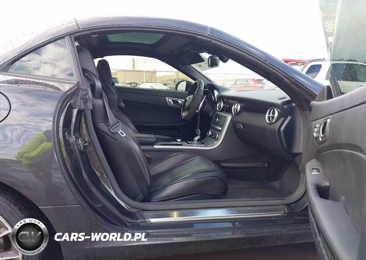 2019 Mercedes-Benz Slc 300 VIN:WDDPK3JA8KF160926 - 5