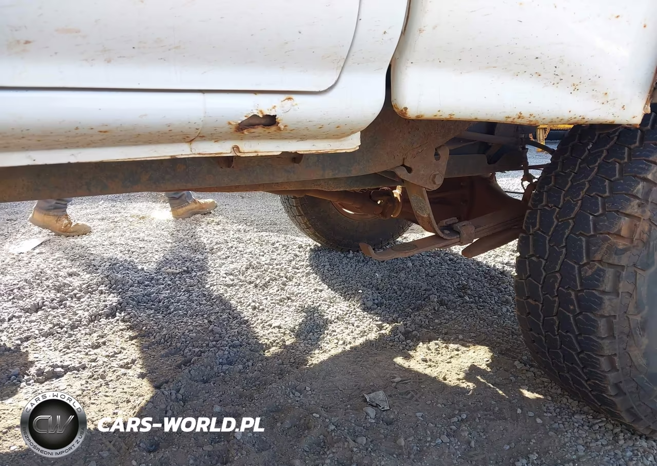 2000 Toyota Tacoma VIN:5TEPM62N0YZ700028 - 6