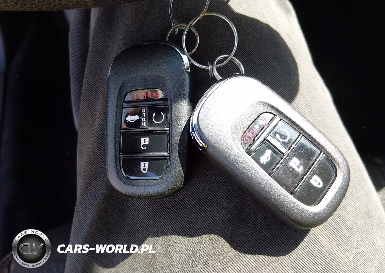2025 Honda Accord Se VIN:1HGCY1F4XSA000379 - 11