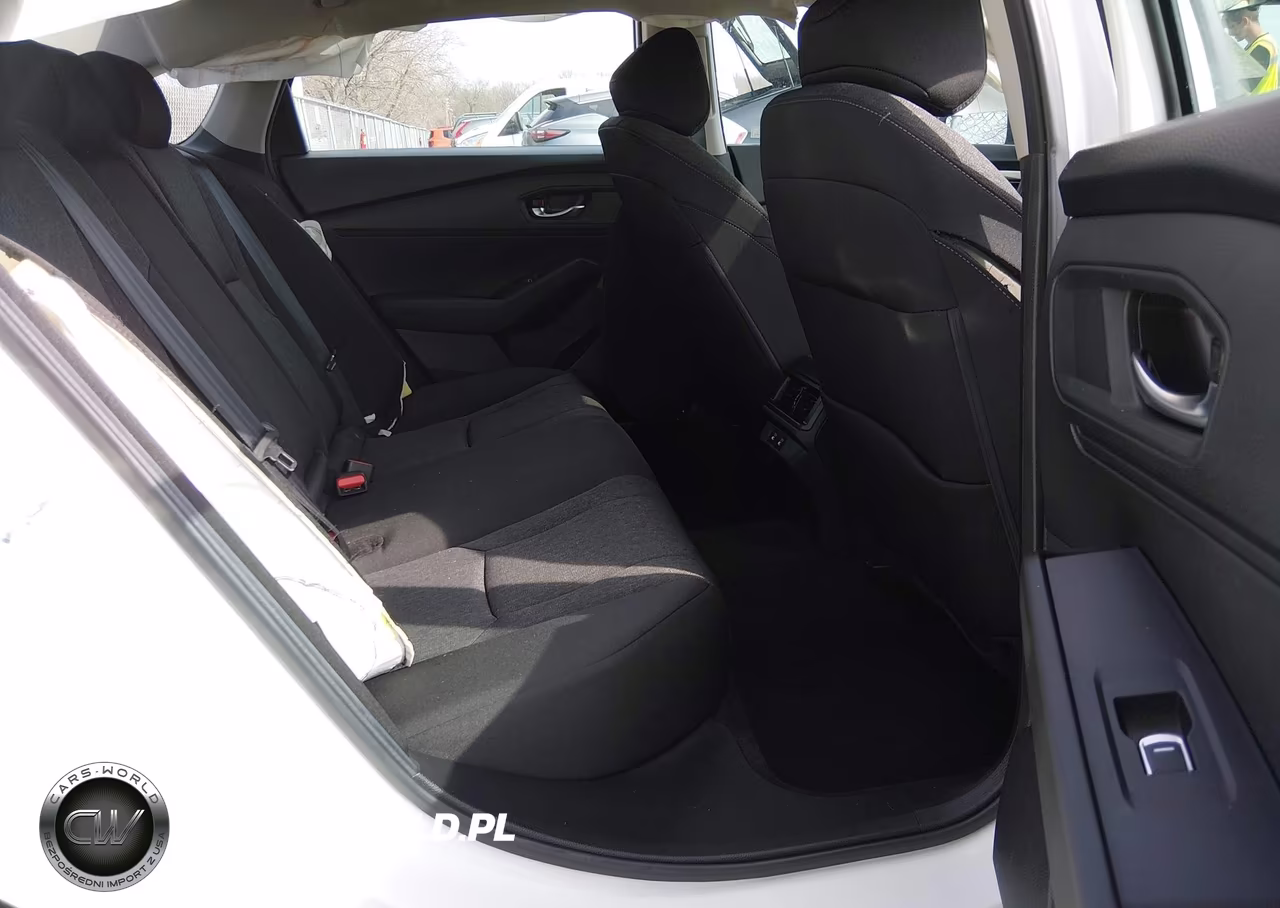 2025 Honda Accord Se VIN:1HGCY1F4XSA000379 - 8