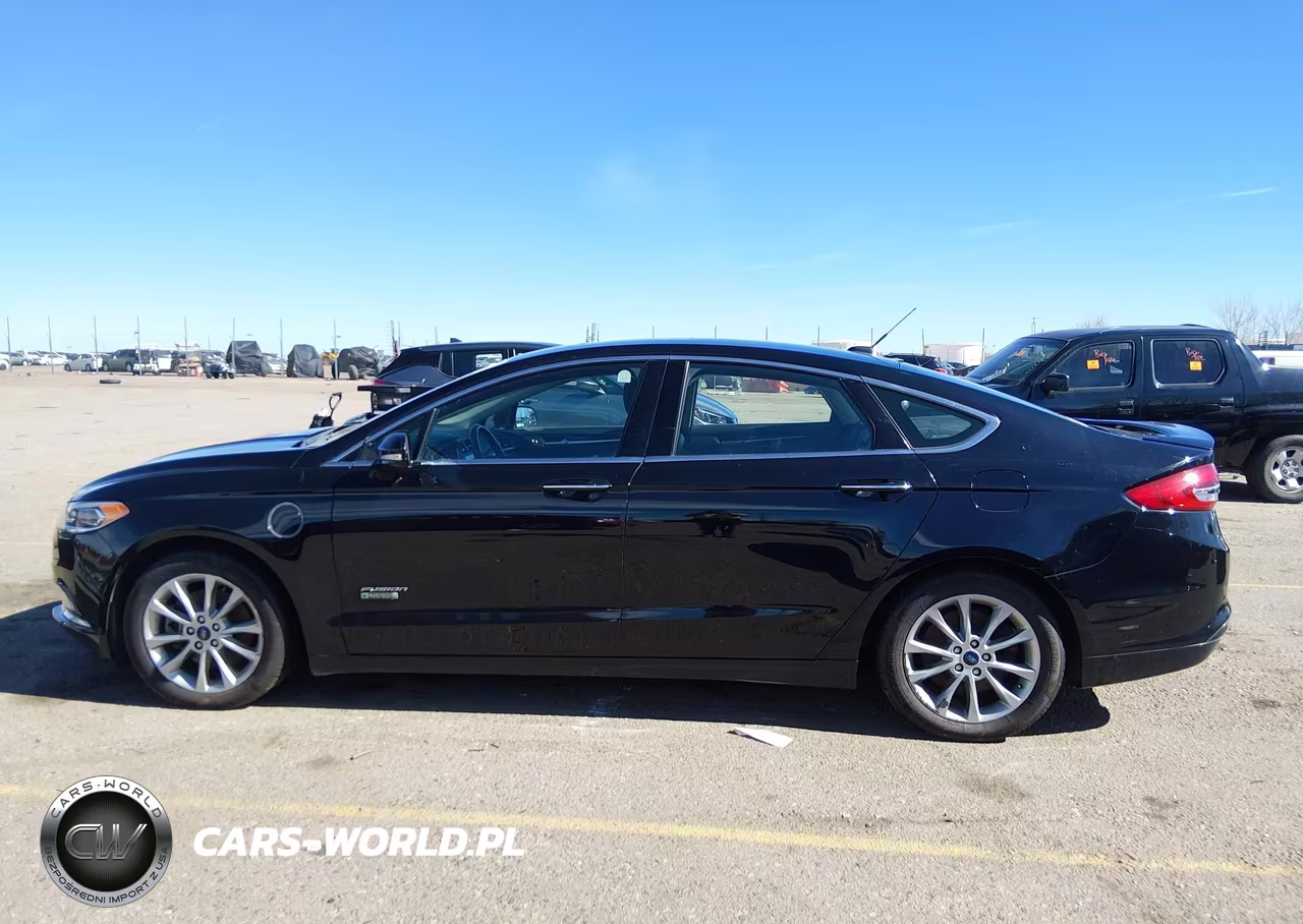 2017 Ford Fusion Energi Platinum-Titanium VIN:3FA6P0SU8HR288955 - 14