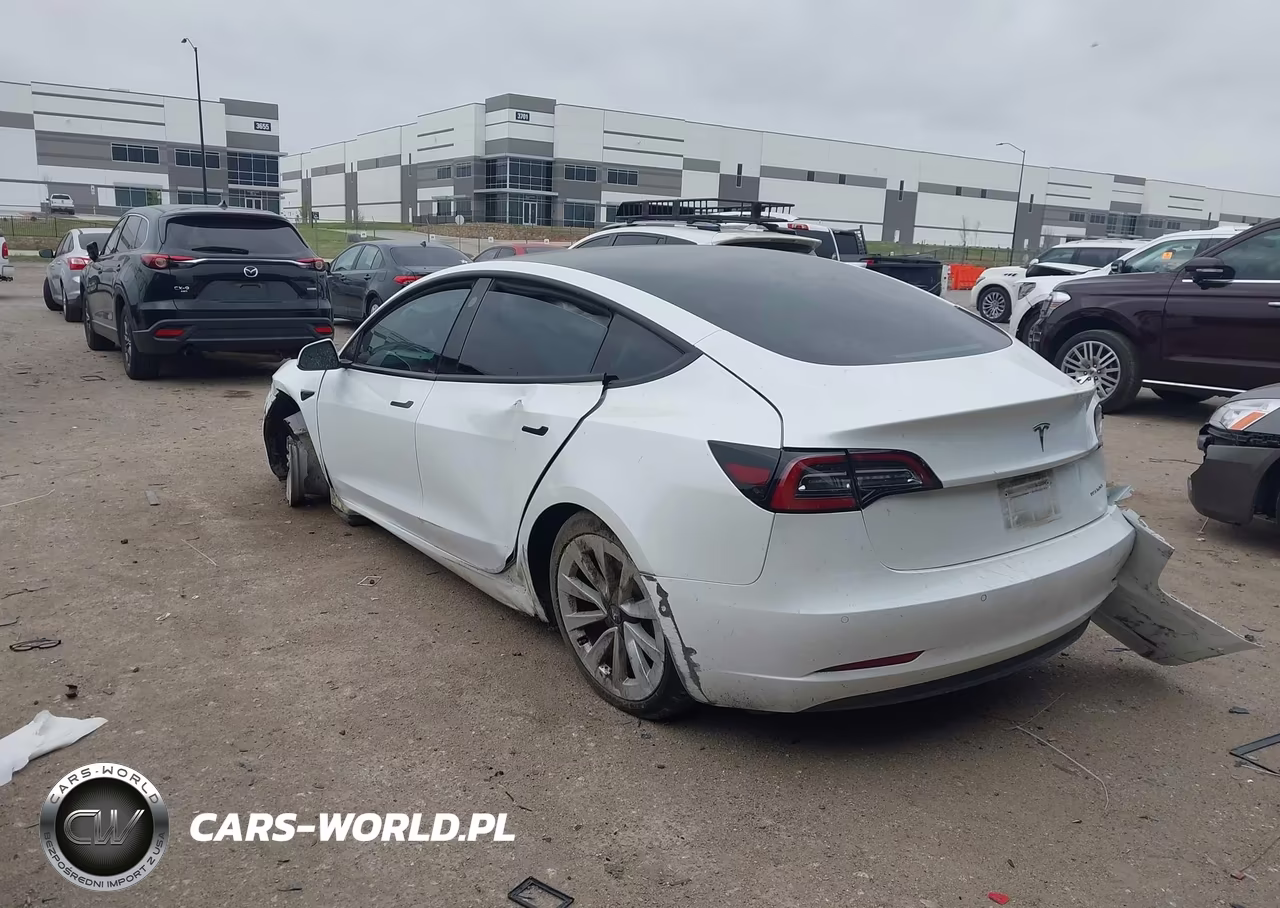 2022 Tesla Model 3 Long Range Dual Motor All-Wheel Drive VIN:5YJ3E1EB5NF339053 - 3