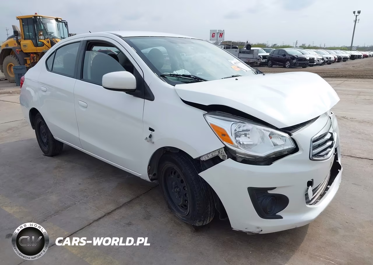 2018 Mitsubishi Mirage G4 Es – zdjęcie 1 z 17