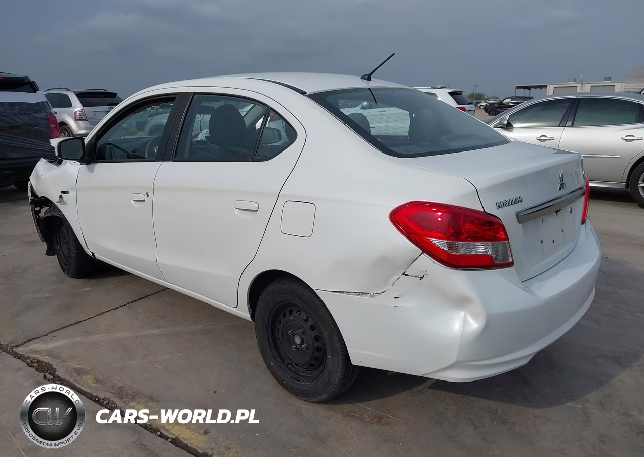 2018 Mitsubishi Mirage G4 Es VIN:ML32F3FJ9JHF13345 - 3