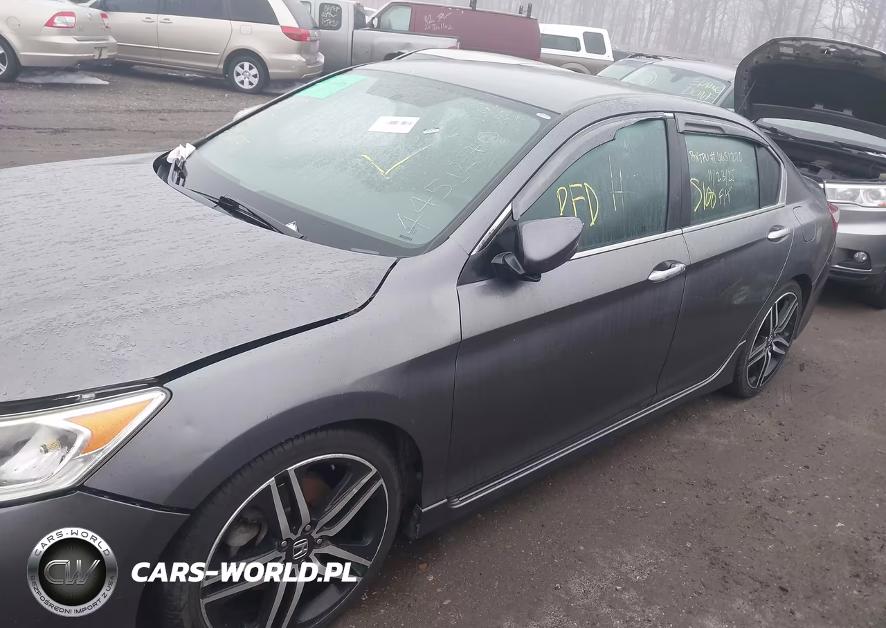 2017 Honda Accord Sport VIN:1HGCR2F53HA096991 - 13