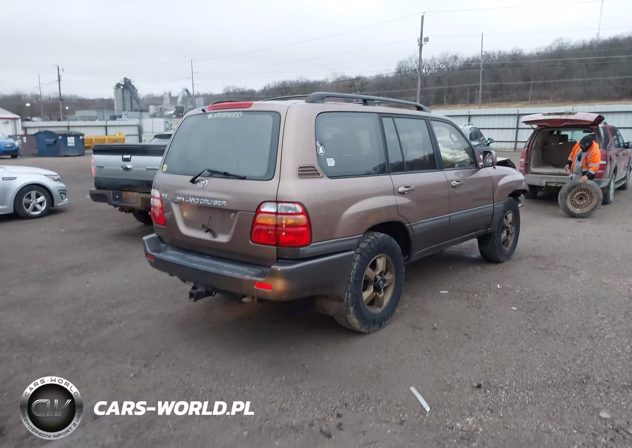 2000 Toyota Land Cruiser VIN:JT3HT05J3Y0102811 - 4