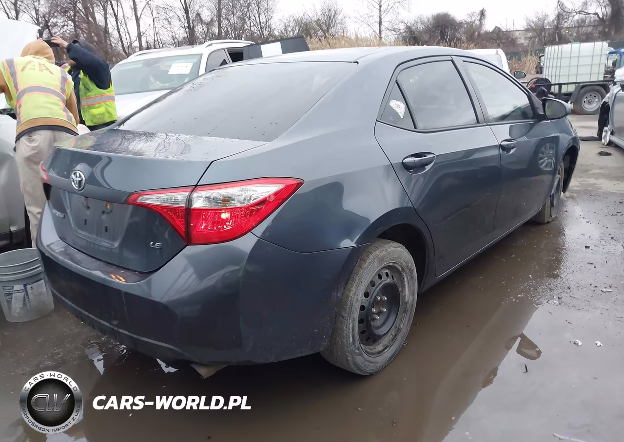 2016 Toyota Corolla Le VIN:2T1BURHE1GC493060 - 4