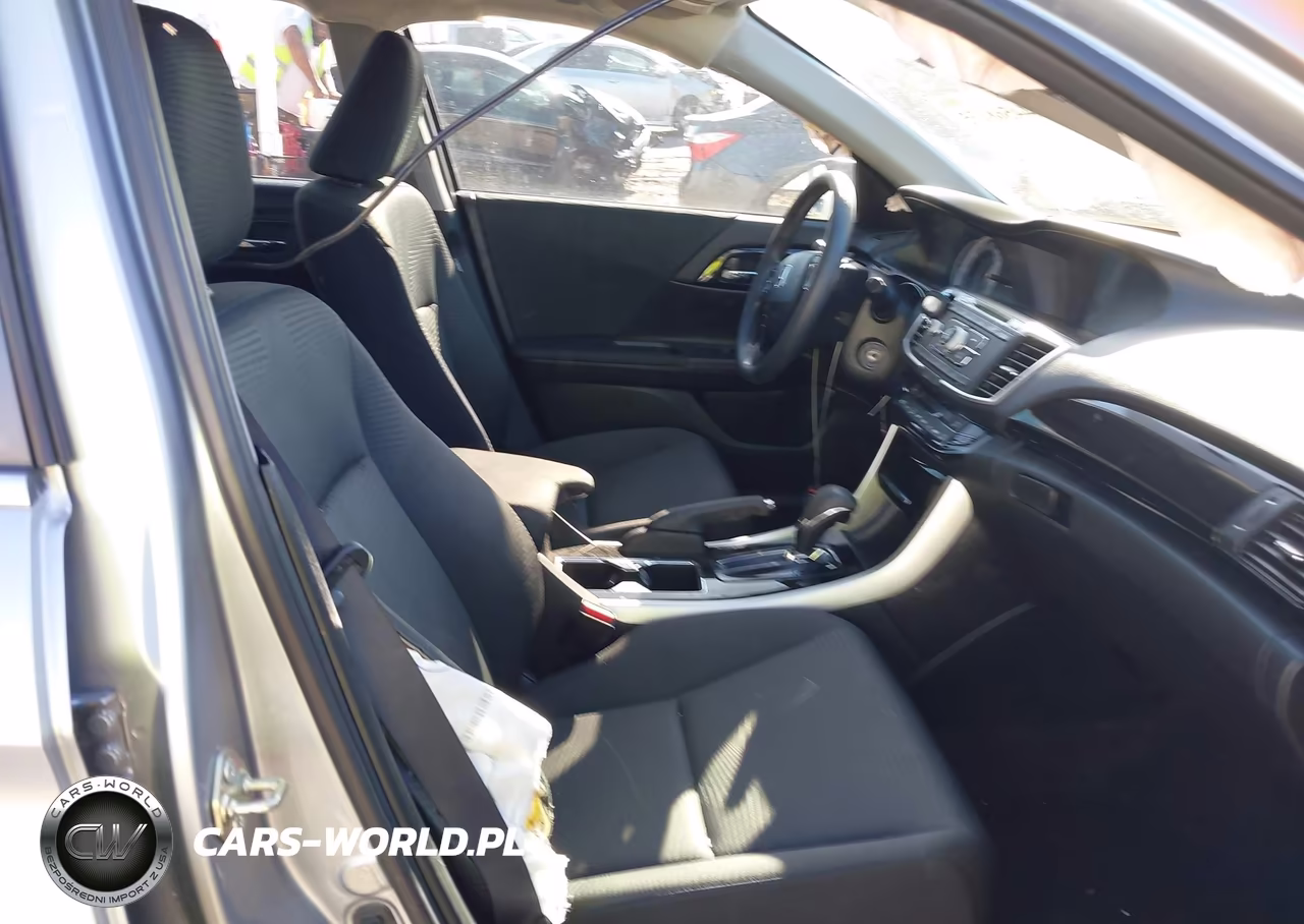 2017 Honda Accord Lx VIN:1HGCR2F30HA015573 - 17