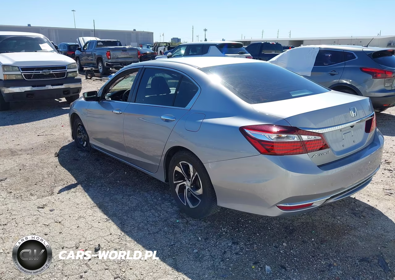 2017 Honda Accord Lx VIN:1HGCR2F30HA015573 - 3