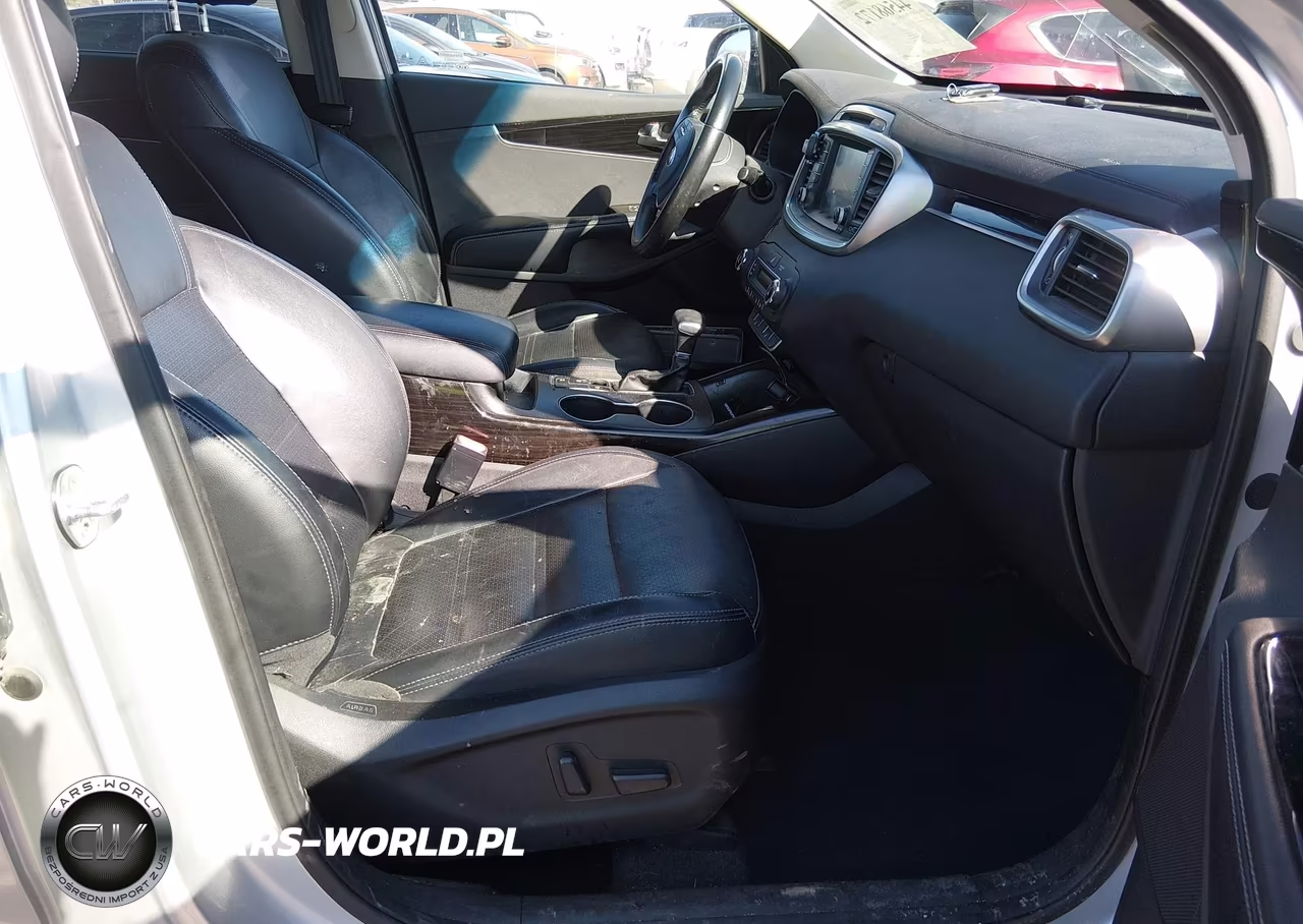 2019 Kia Sorento 3.3L Ex VIN:5XYPH4A53KG463157 - 5