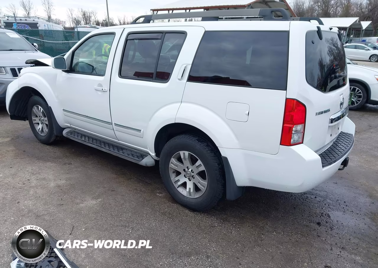 2012 Nissan Pathfinder Silver VIN:5N1AR1NB3CC626991 - 3
