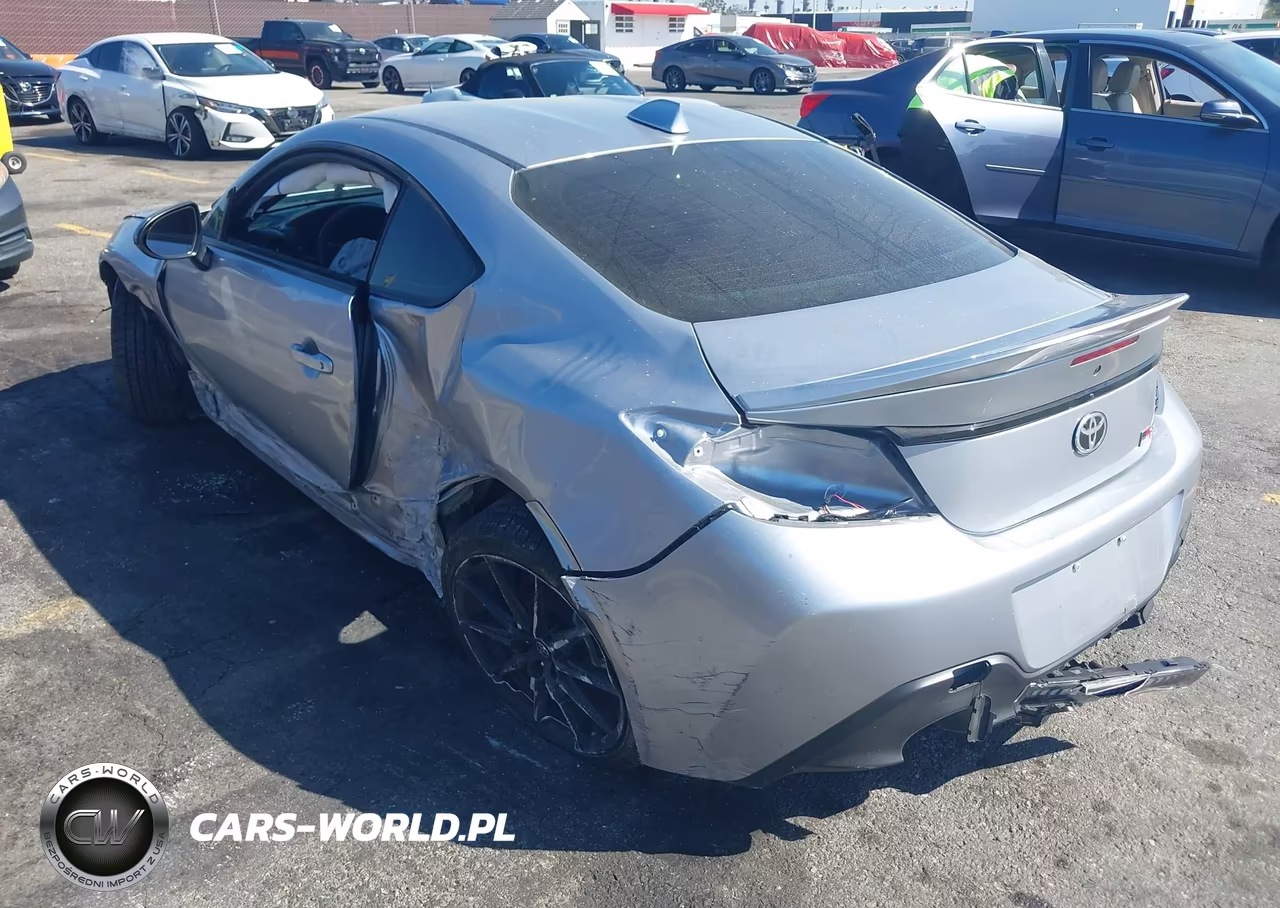 2024 Toyota Gr86 Premium VIN:JF1ZNBE14R9760050 - 3