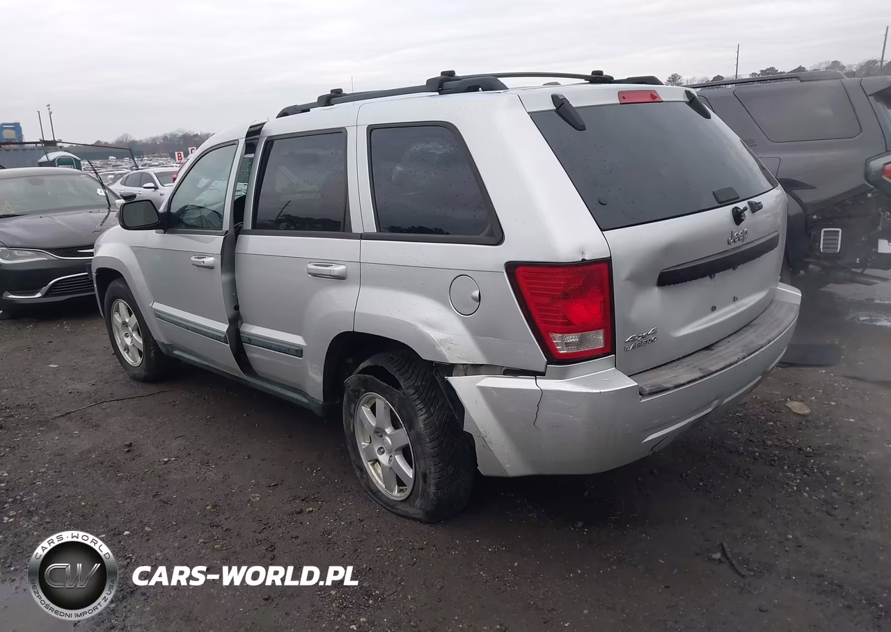 2008 Jeep Grand Cherokee Laredo VIN:1J8GR48K18C226777 - 3