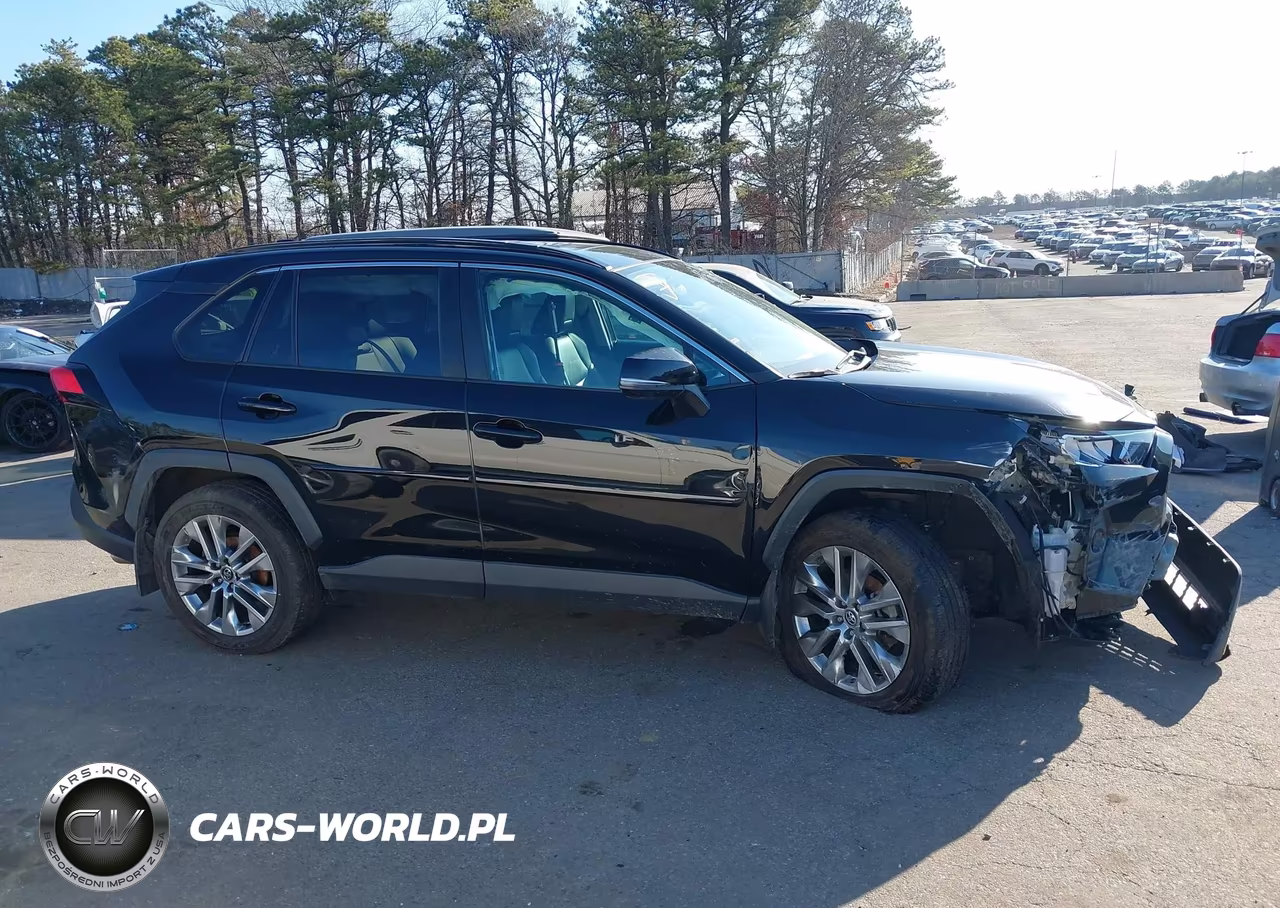 2021 Toyota Rav4 Xle Premium VIN:2T3A1RFV1MC168144 - 13