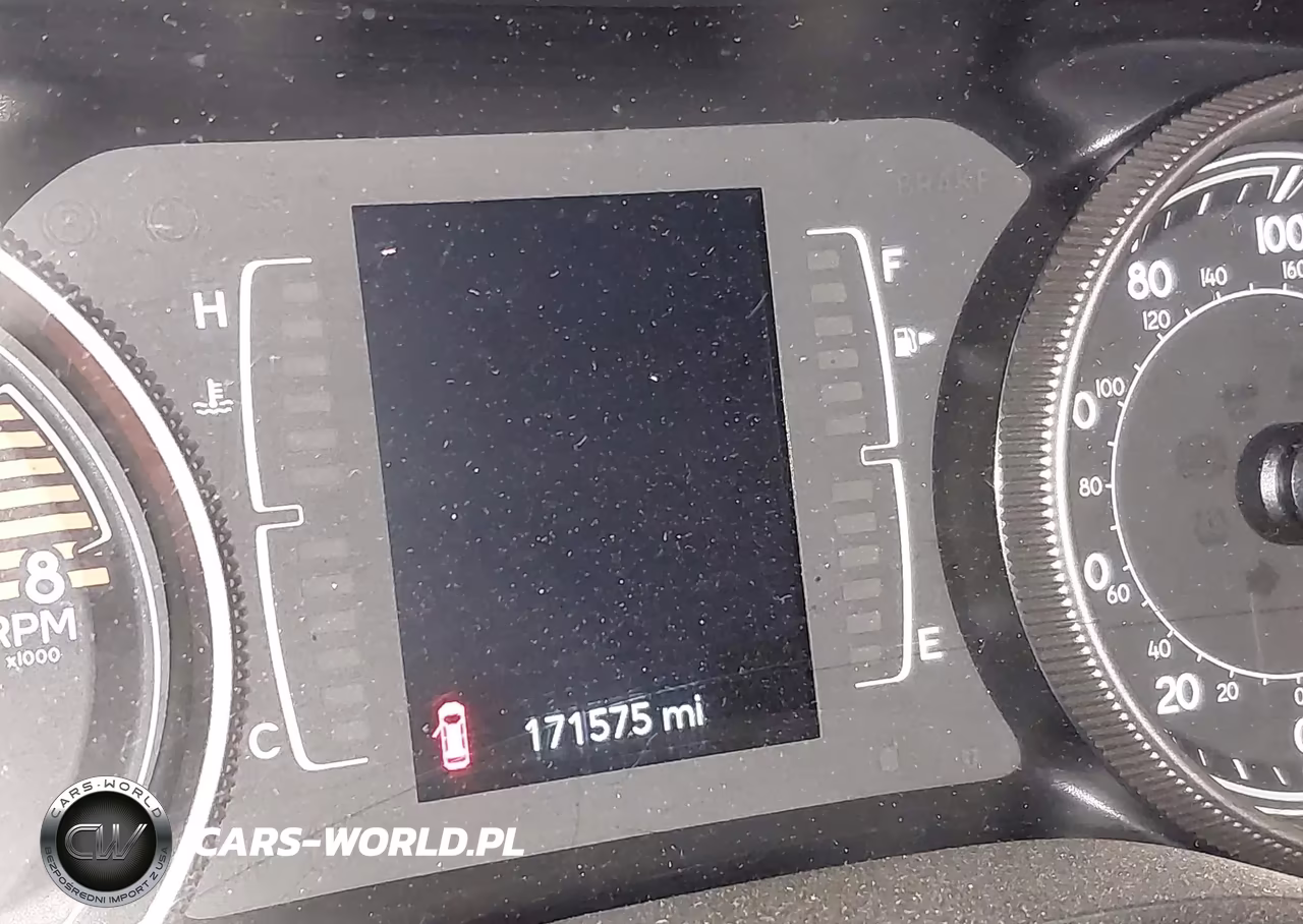 2019 Jeep Cherokee Latitude 4X4 VIN:1C4PJMCX5KD101932 - 14