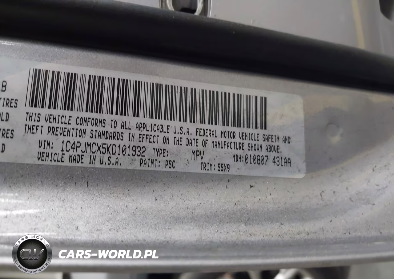 2019 Jeep Cherokee Latitude 4X4 VIN:1C4PJMCX5KD101932 - 9