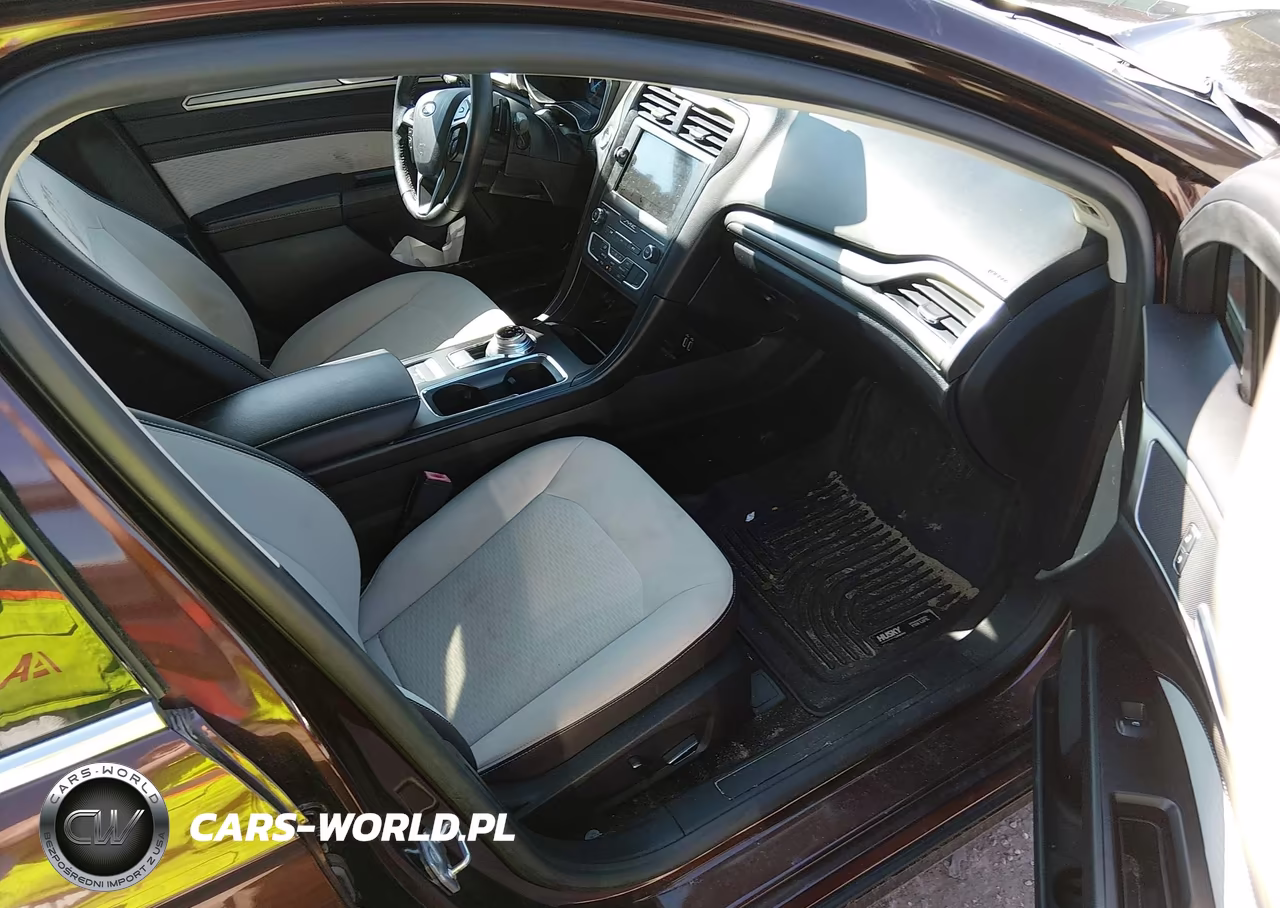 2019 Ford Fusion Se VIN:3FA6P0HD1KR194091 - 5