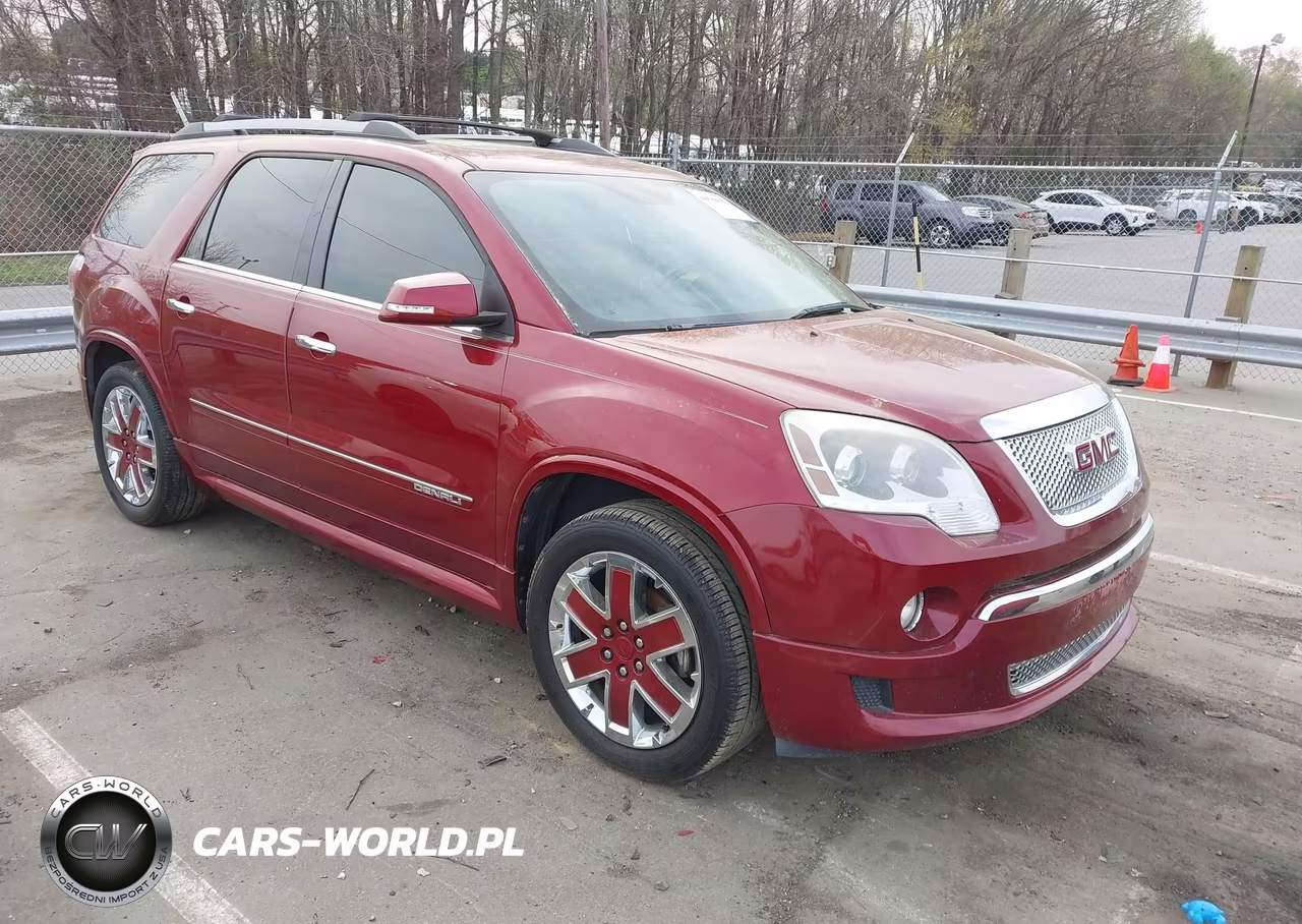 2011 GMC Acadia Denali