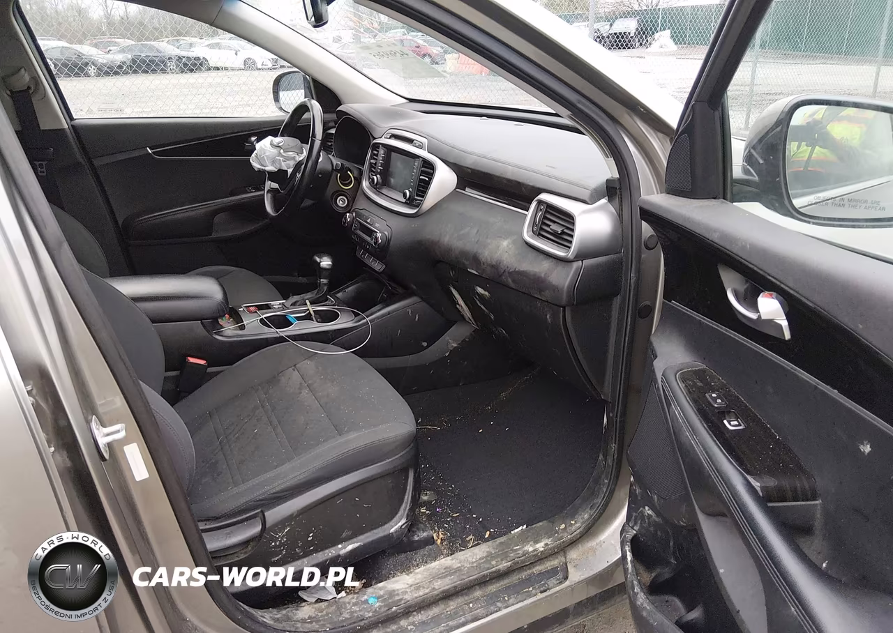 2019 Kia Sorento 2.4L Lx VIN:5XYPGDA33KG520409 - 5
