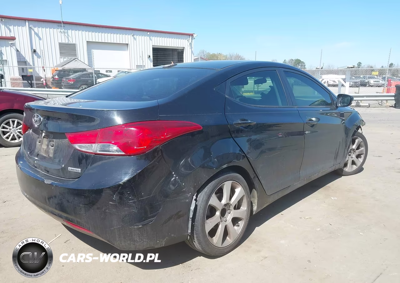 2012 Hyundai Elantra Limited VIN:5NPDH4AE5CH117026 - 4