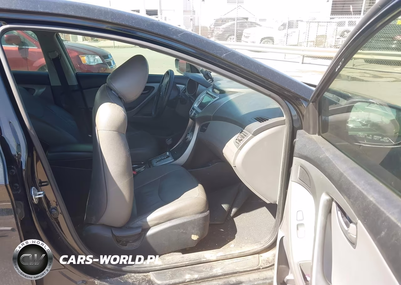 2012 Hyundai Elantra Limited VIN:5NPDH4AE5CH117026 - 5