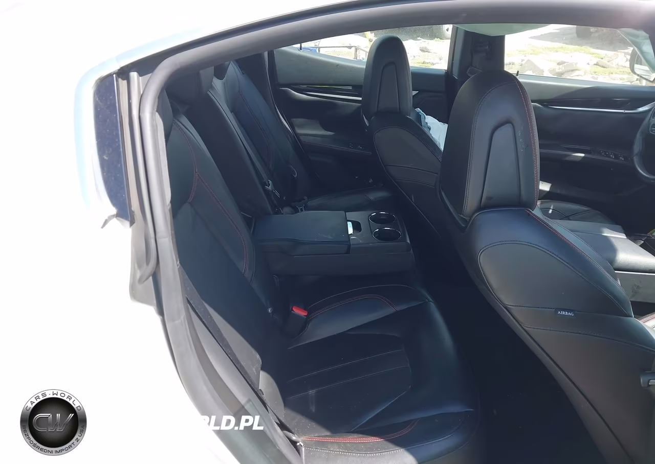 2017 Maserati Ghibli S VIN:ZAM57RSS1H1252524 - 8