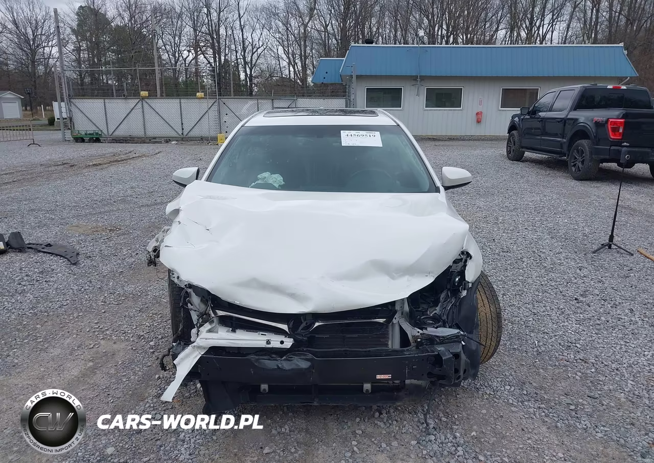 2016 Toyota Camry Xse VIN:4T1BF1FK7GU131642 - 12