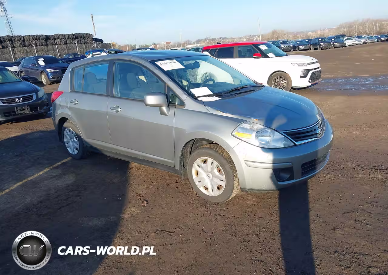 2011 Nissan Versa 1.8S
