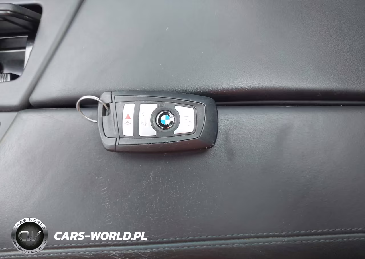 2013 BMW M5 VIN:WBSFV9C53DD096625 - 11