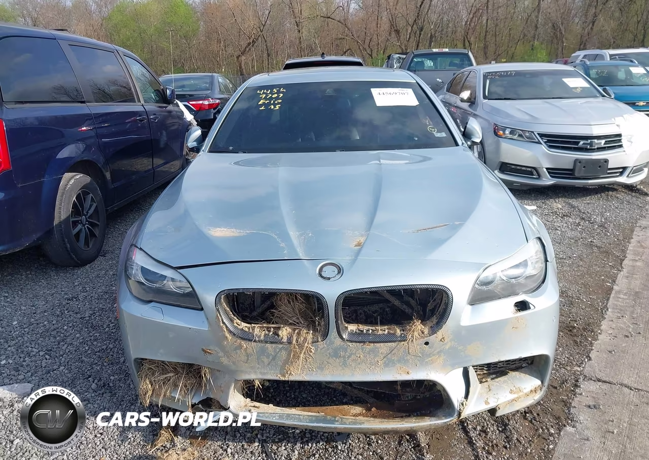 2013 BMW M5 VIN:WBSFV9C53DD096625 - 12
