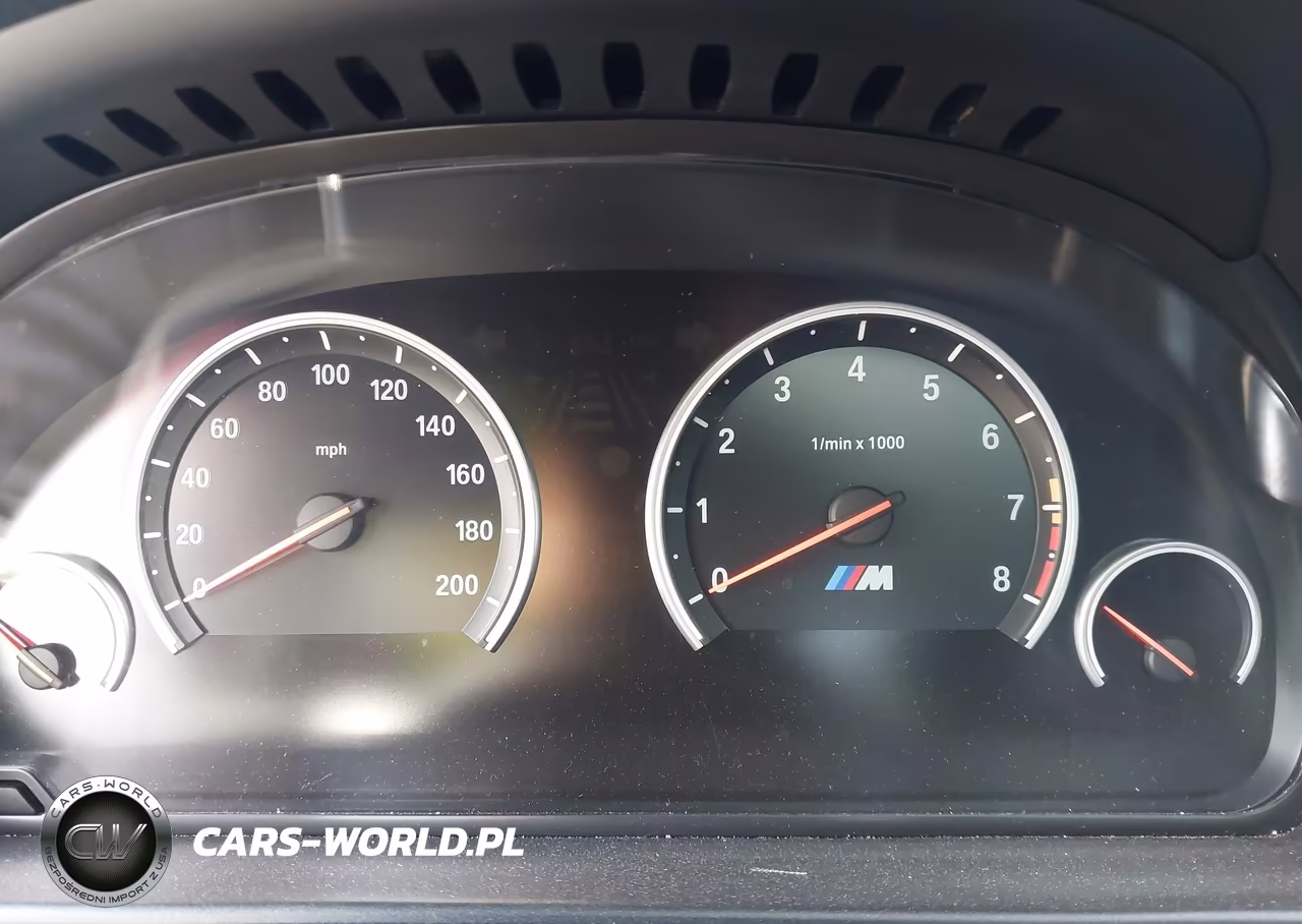 2013 BMW M5 VIN:WBSFV9C53DD096625 - 7